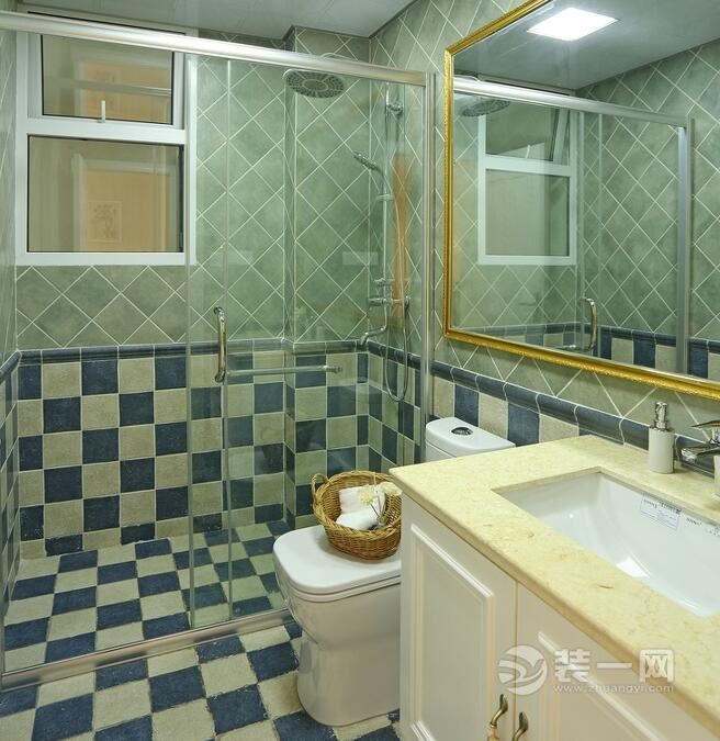 今天武汉装修网小编带来的这套欧式田园风格装修案例,主要在欧式的基础装修上搭配了田园风格的家居软装,大环境色调为米白色,主要色调是蓝色。田园的家具和蓝色格子布艺都充分体现了田园的浪漫和清晰。 欧式田园风格装修案例 欧式田园风格玄关装修效果图 欧式田园风格客厅装修效果图 欧式田园风格餐厅装修效果图 欧式田园风格卧室装修效果图 欧式田园风格公主房装修效果图 欧式田园风格卫生间装修效果图